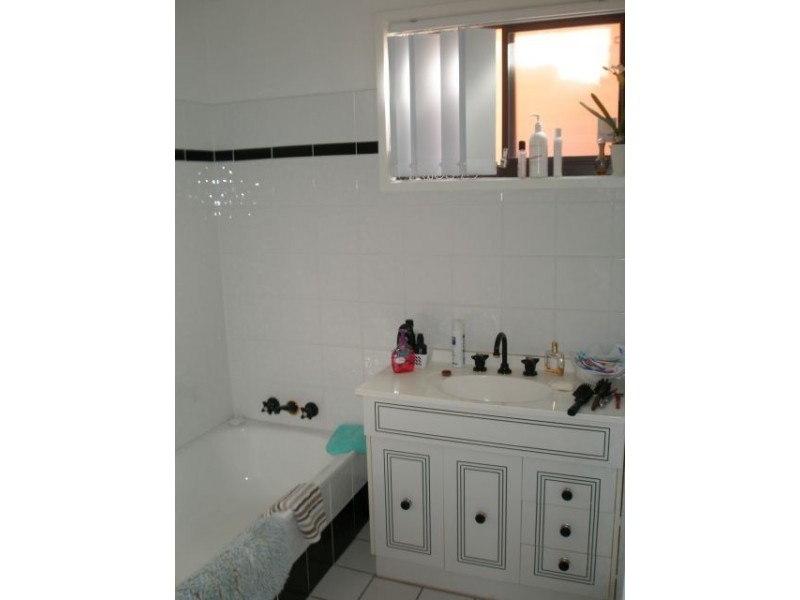 Burleigh Waters QLD 4220