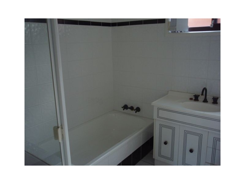 Burleigh Waters QLD 4220