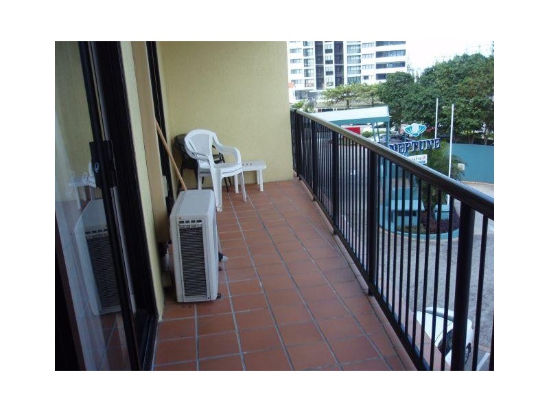 Broadbeach QLD 4218