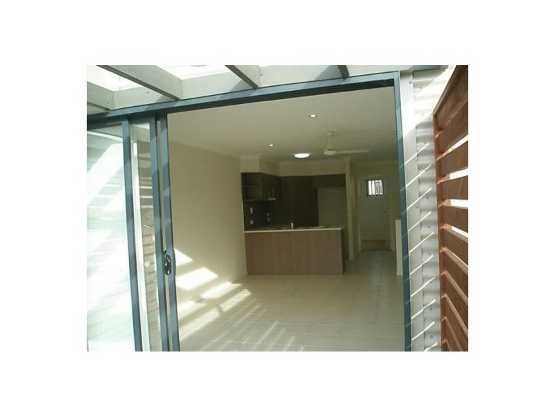 1/2 Palma Cres, Varsity Lakes QLD 4227