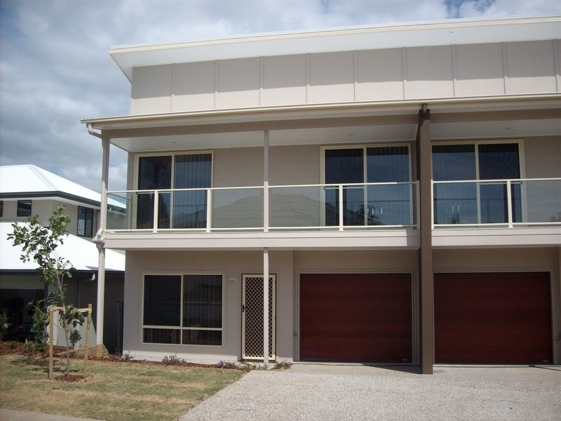 Varsity Lakes QLD 4227