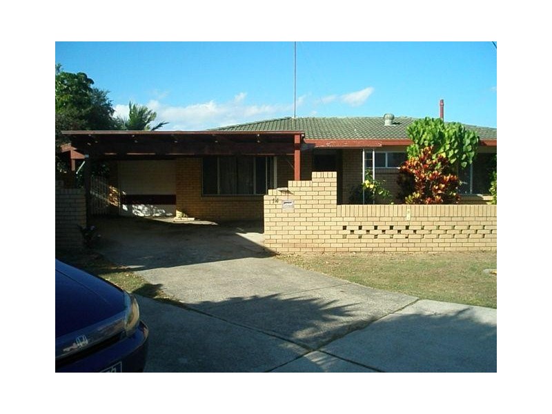 Broadbeach Waters QLD 4218