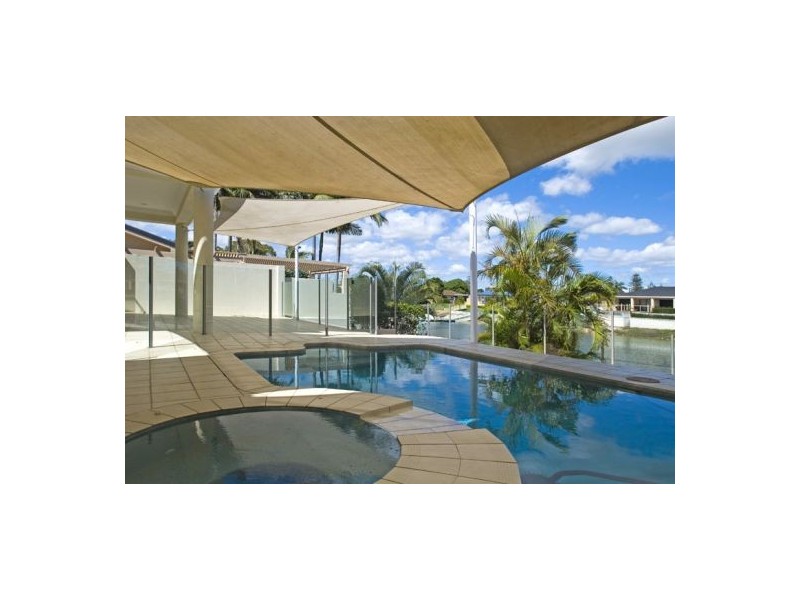 Broadbeach Waters QLD 4218