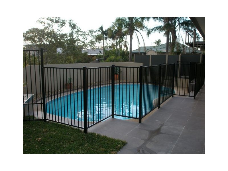 Broadbeach Waters QLD 4218