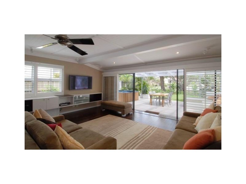 Mermaid Beach QLD 4218