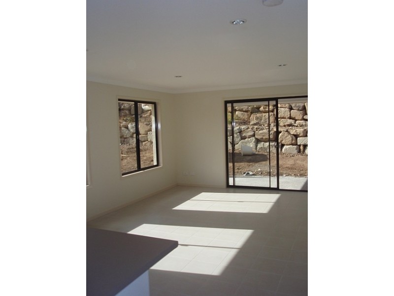 Pacific Pines QLD 4211