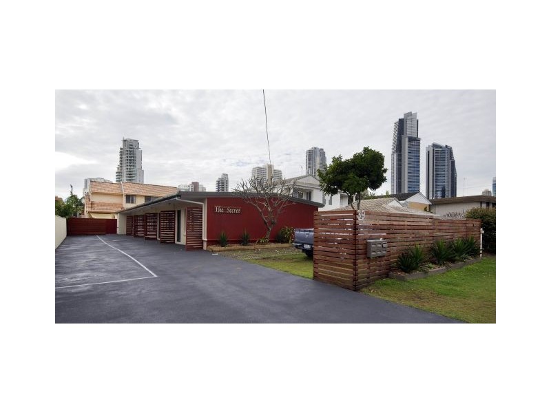 Chevron Island QLD 4217