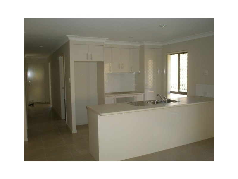 Pacific Pines QLD 4211