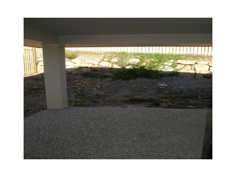 Pacific Pines QLD 4211