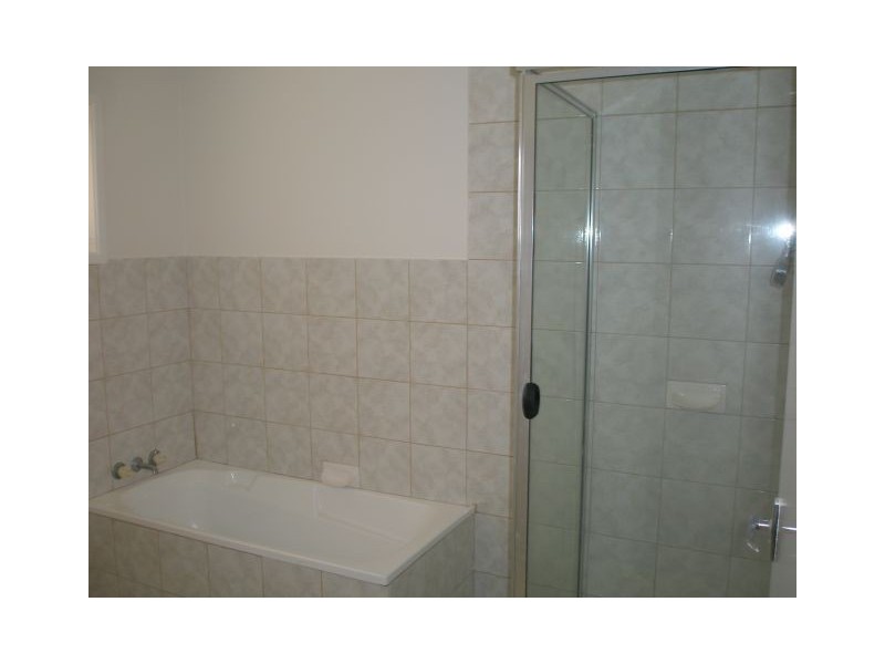 Broadbeach Waters QLD 4218