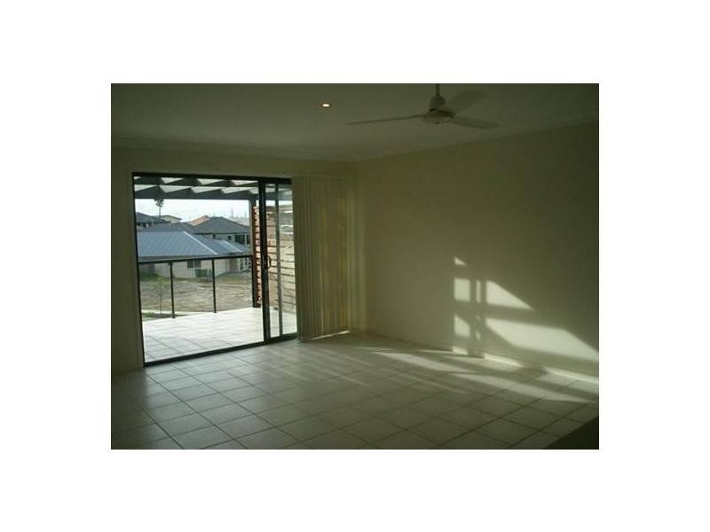 Varsity Lakes QLD 4227