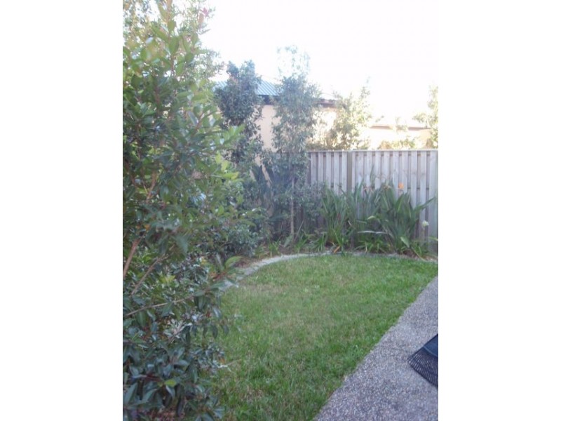 Varsity Lakes QLD 4227