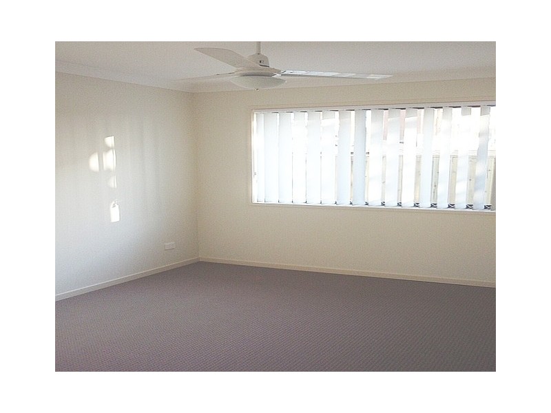 Pacific Pines QLD 4211