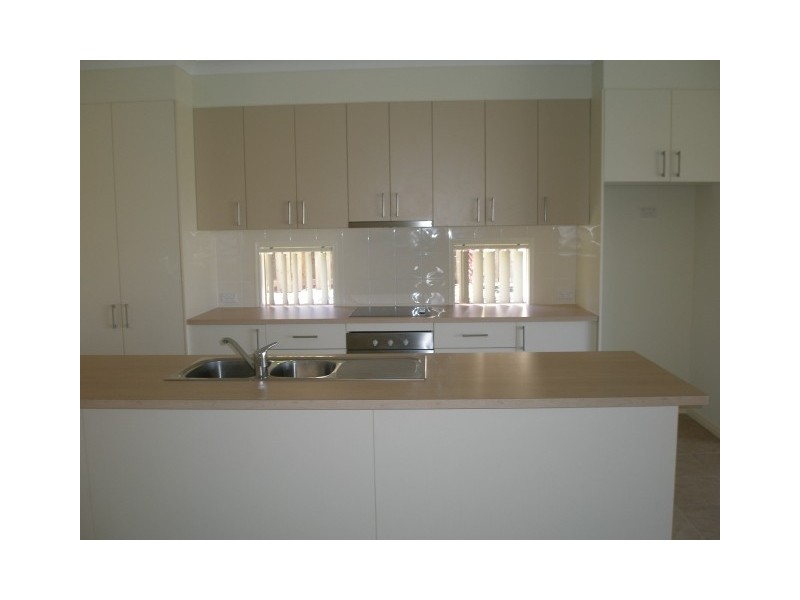 Coomera Waters QLD 4209