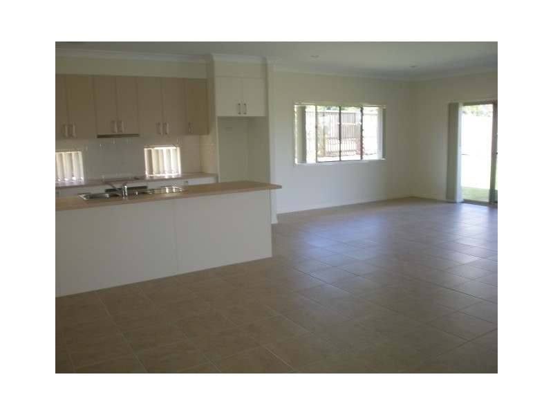 Coomera Waters QLD 4209