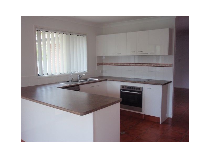 Pacific Pines QLD 4211