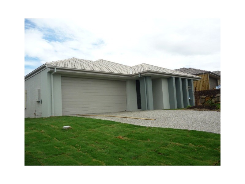 Pacific Pines QLD 4211