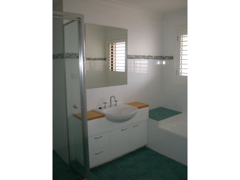 Mermaid Waters QLD 4218