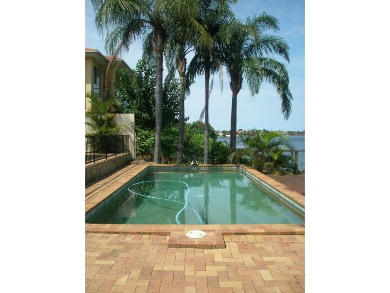 Mermaid Waters QLD 4218