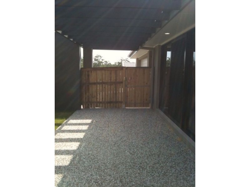 Pacific Pines QLD 4211