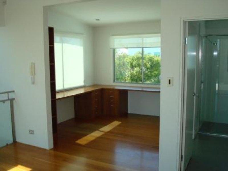 Nobby Beach QLD 4218