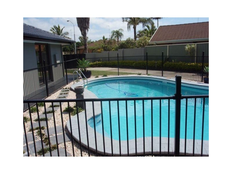 Mermaid Waters QLD 4218