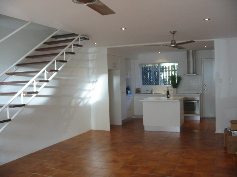 Mermaid Beach QLD 4218
