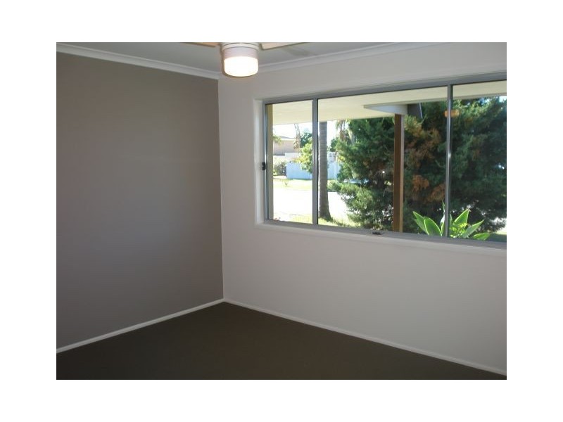Broadbeach Waters QLD 4218