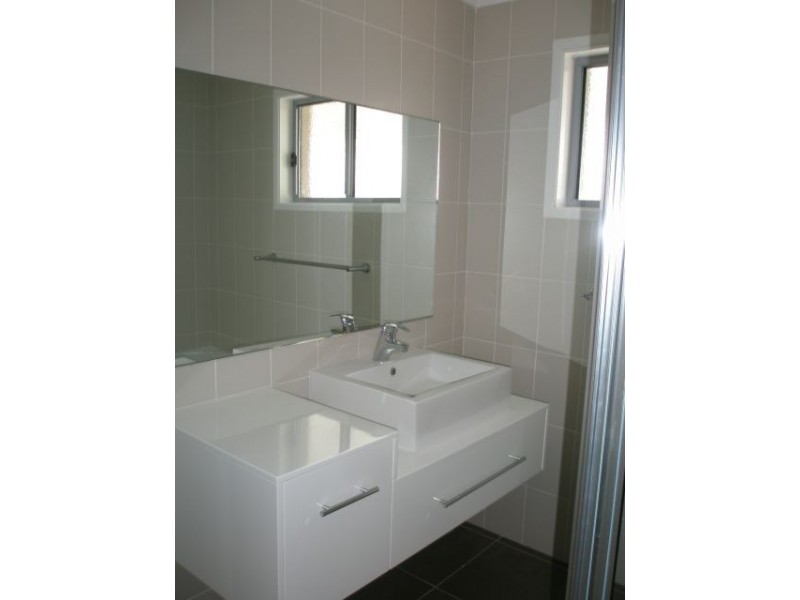 Broadbeach Waters QLD 4218