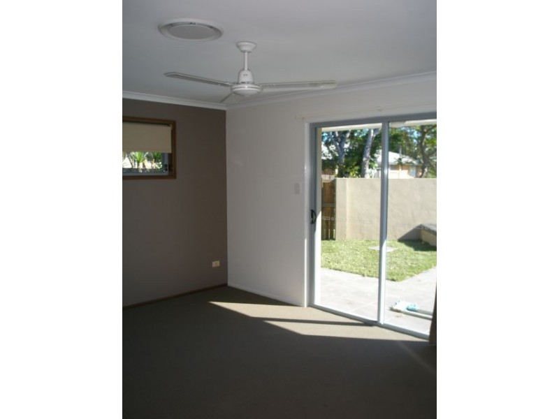 Broadbeach Waters QLD 4218
