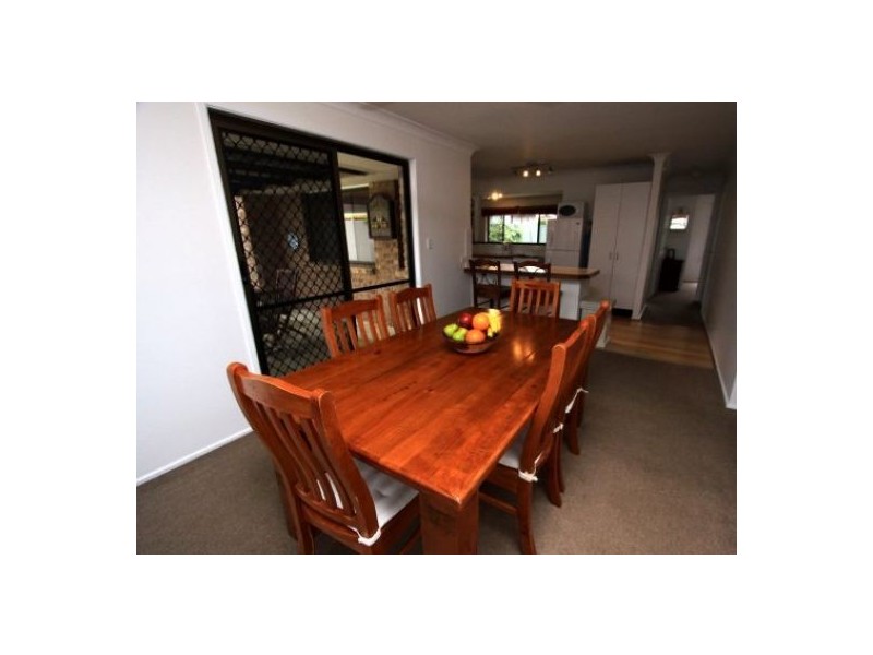 17 MacKay Place, Burleigh Waters QLD 4220