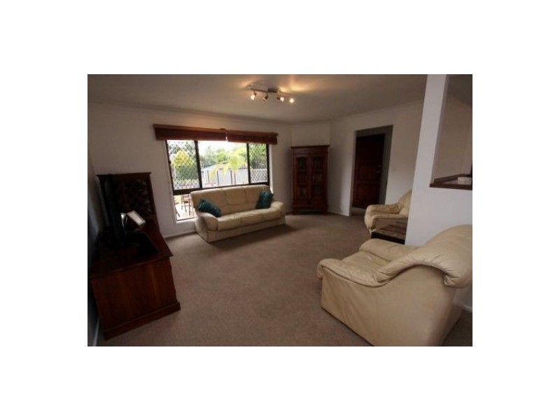 17 MacKay Place, Burleigh Waters QLD 4220