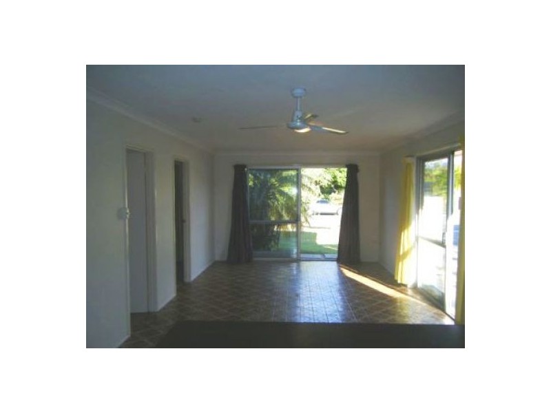 Chevron Island QLD 4217