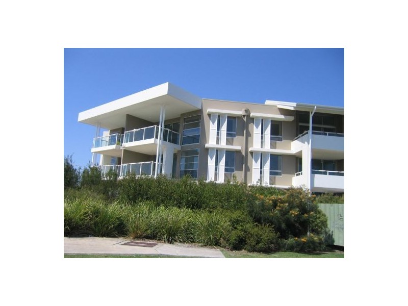 Varsity Lakes QLD 4227