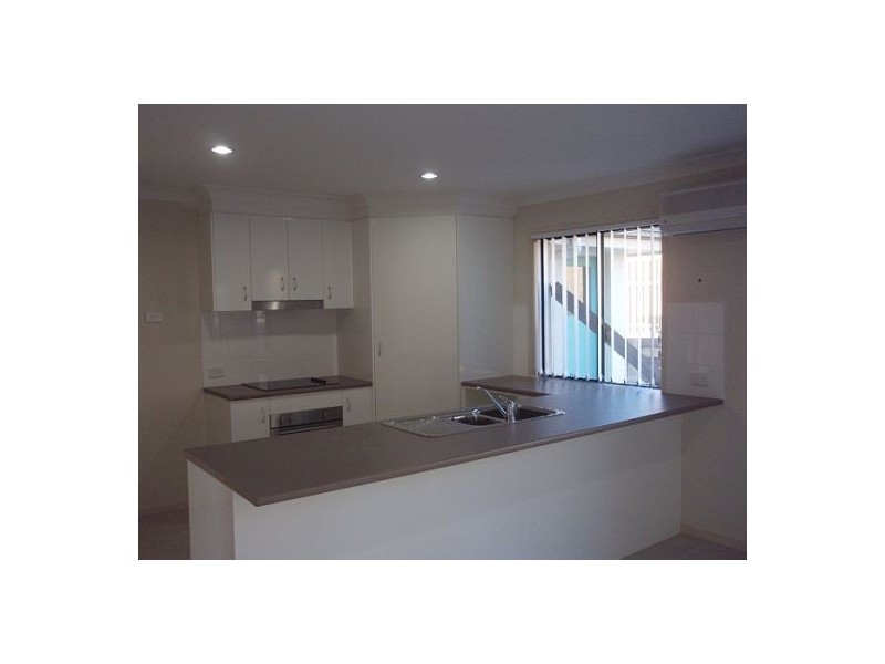 Pacific Pines QLD 4211