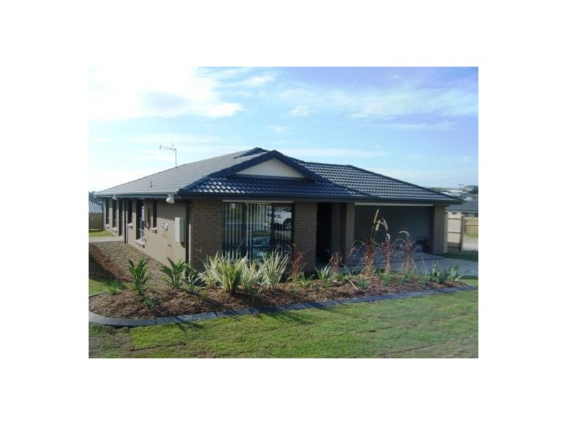 Pacific Pines QLD 4211