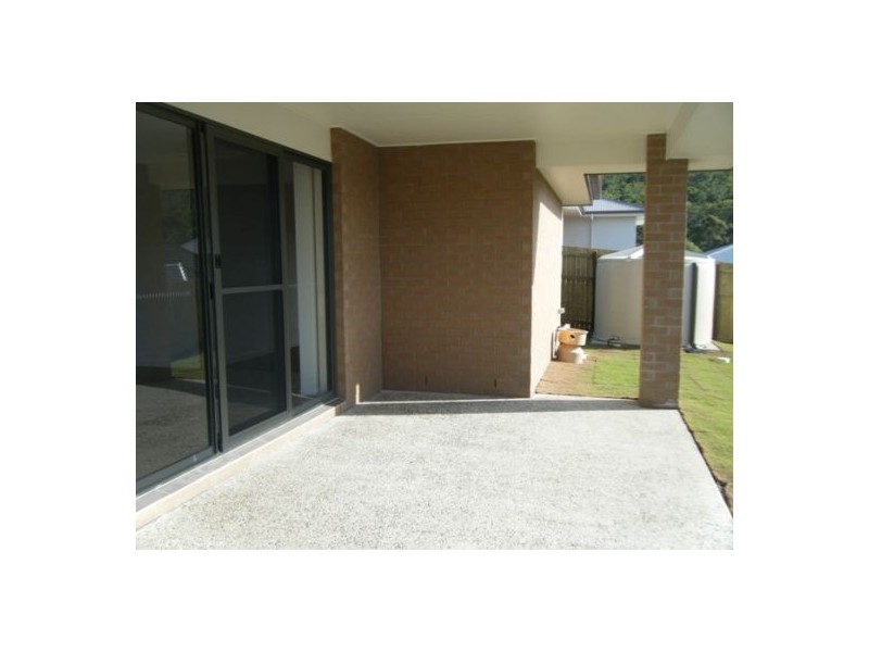 Pacific Pines QLD 4211