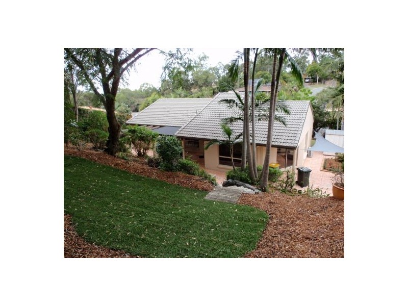 Highland Park QLD 4211