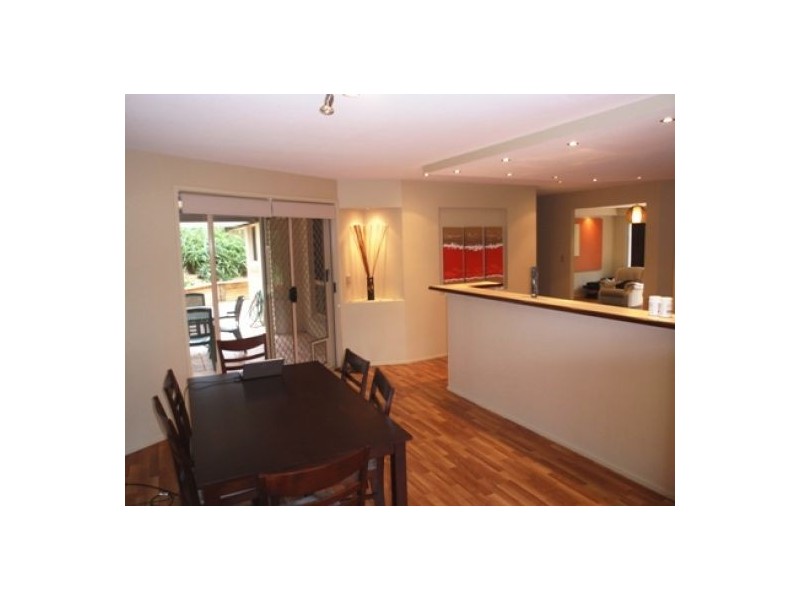 Highland Park QLD 4211