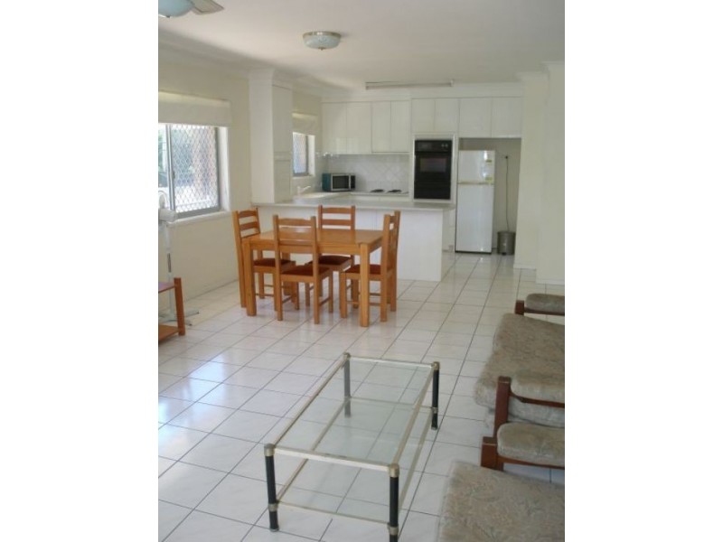Broadbeach QLD 4218