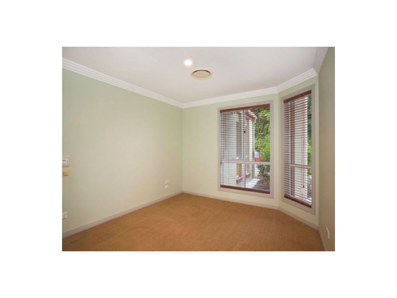 Ashmore QLD 4214