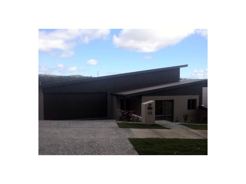 98 Aldgate Crescent, Pacific Pines QLD 4211