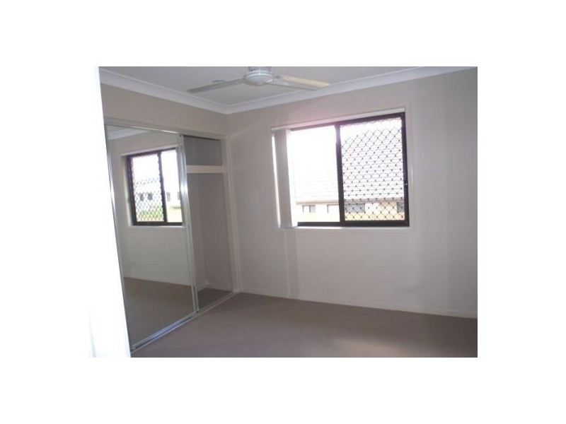 Pacific Pines QLD 4211