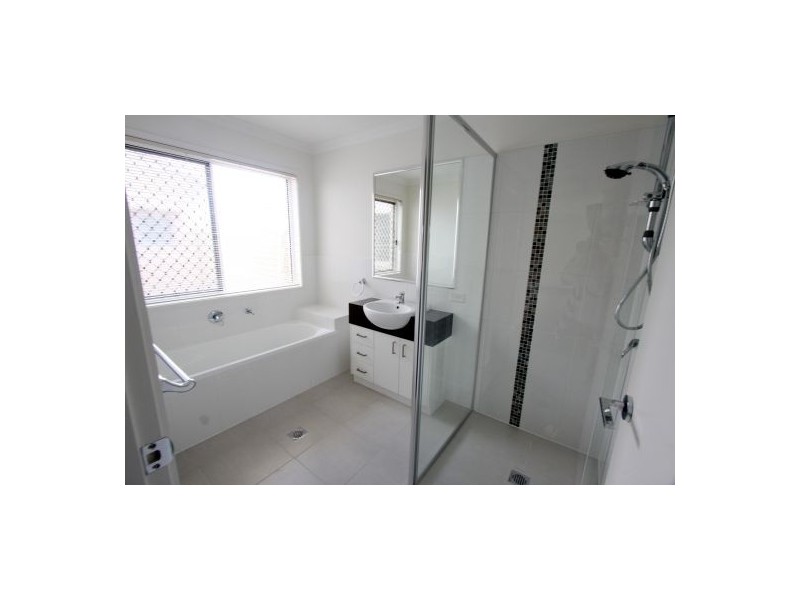 23 Bennett Way (LOT 20), Upper Coomera QLD 4209