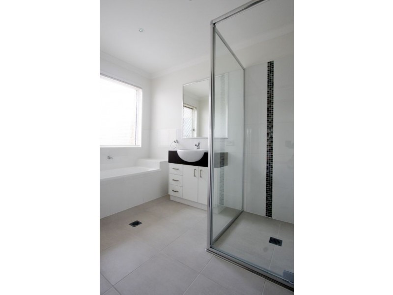 27 Bennett Way (LOT 18), Upper Coomera QLD 4209