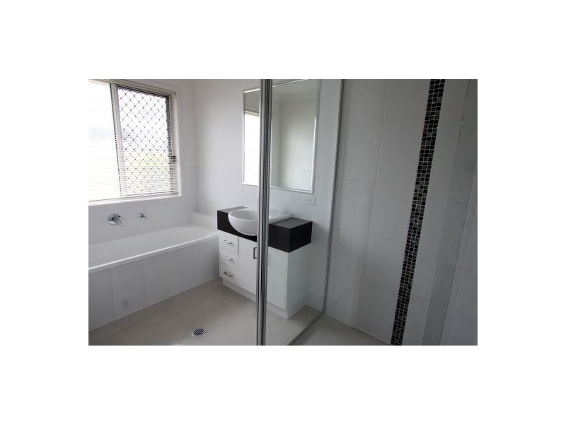 1/26 Bennett Way (LOT 1 on 26), Upper Coomera QLD 4209