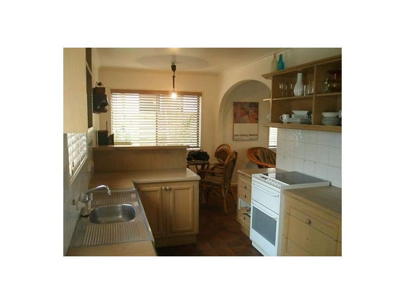 2/15 Dudley St, Mermaid Beach QLD 4218