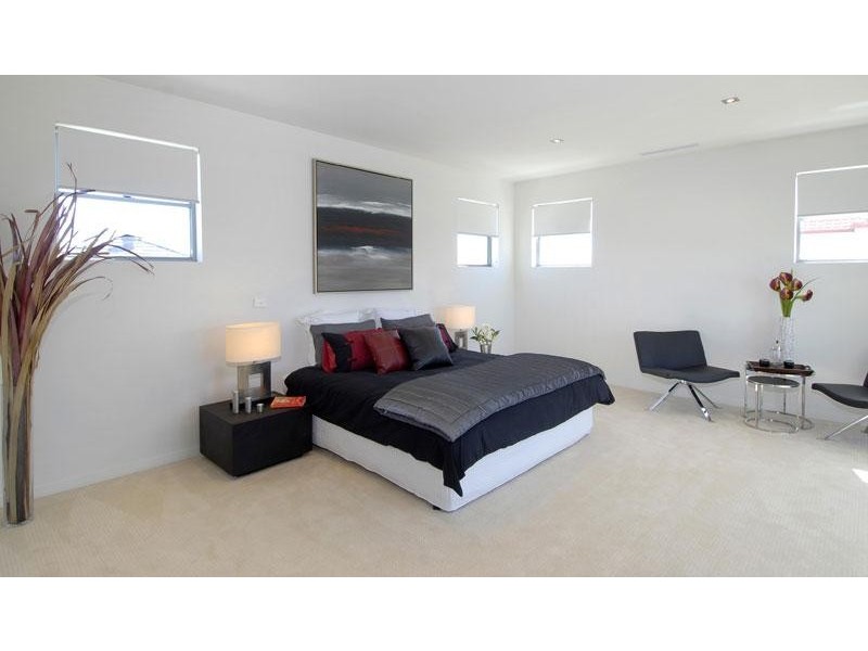 Mermaid Beach QLD 4218