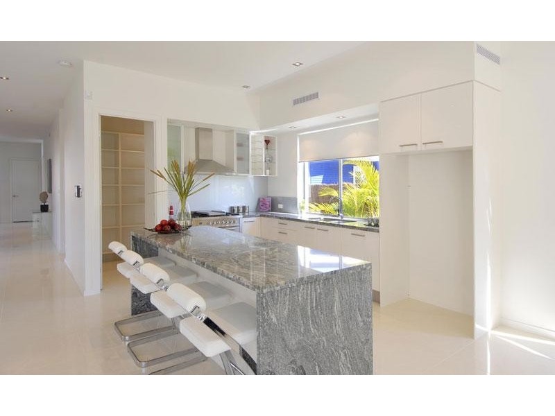 Mermaid Beach QLD 4218