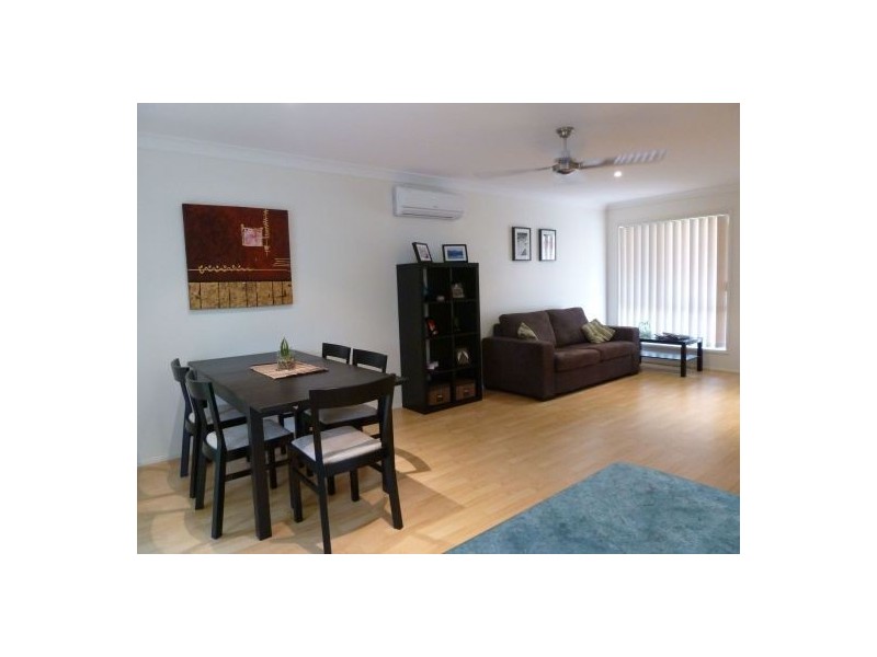 9/2 “Acacia Palms” Pappas Way, Carrara QLD 4211
